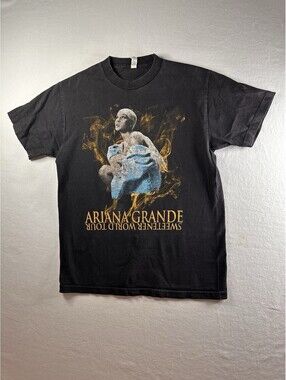 Ariana Grande Sweetener World Tour Merch T Shirt 2019 Medium Two Sided Size M